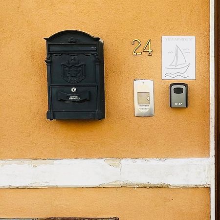 Vela Apartment Brindisi Eksteriør billede