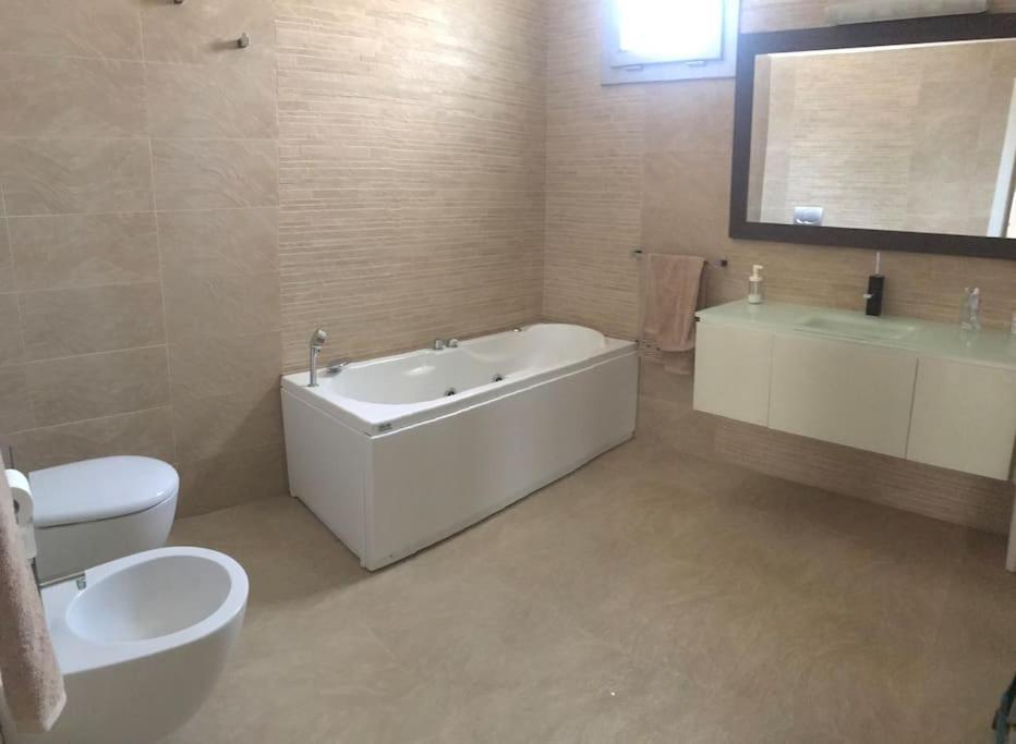 Vela Apartment Brindisi Eksteriør billede
