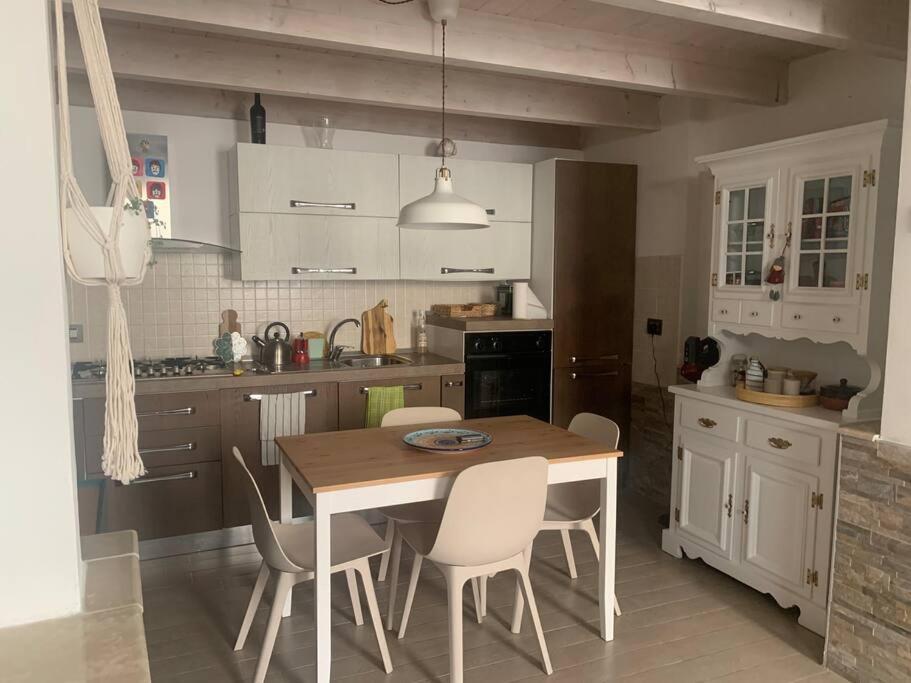 Vela Apartment Brindisi Eksteriør billede