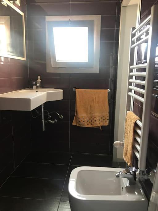 Vela Apartment Brindisi Eksteriør billede